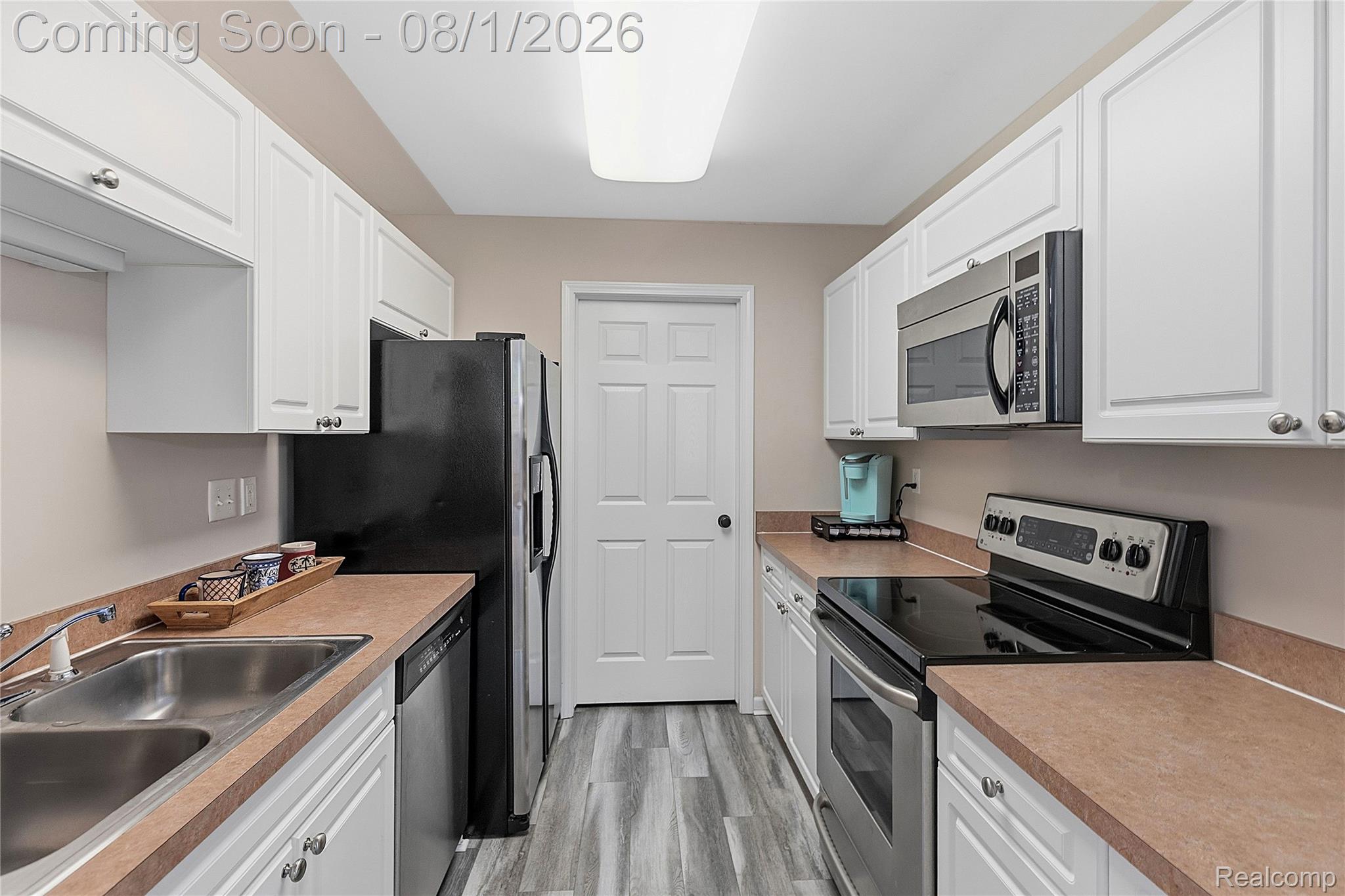 3542 Oakmonte Boulevard Rochester, MI 48306 - Photo 13 of 37 13.jpg