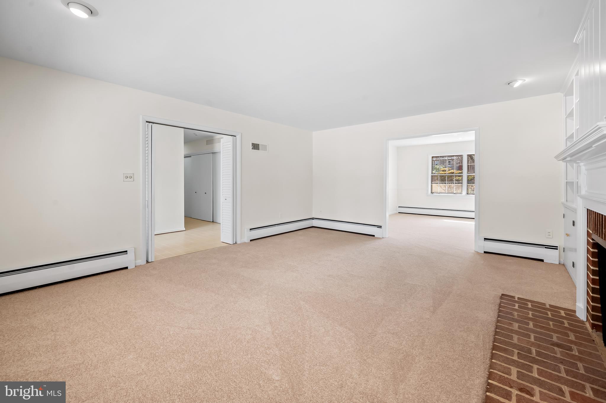 2201 South Road Baltimore, MD 21209 - Photo 4 of 40 Gallery Image 4