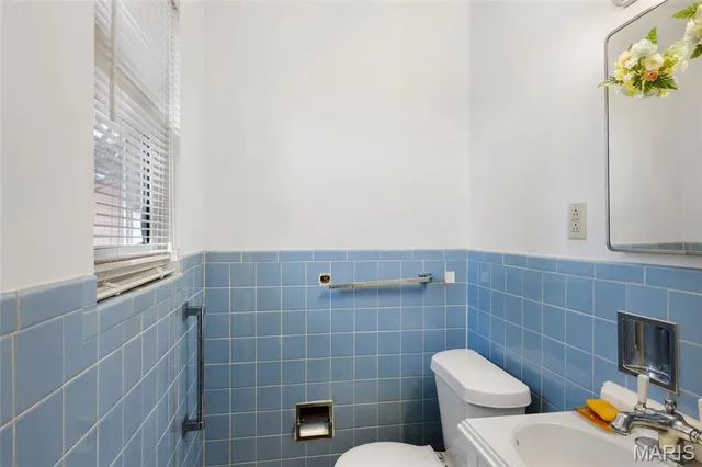 $164,900 | 744 Mary Jo Lane, Hazelwood, MO 63042