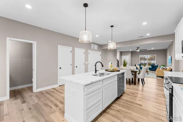 $339,900 | 204 West State Street, O'Fallon, IL 62269