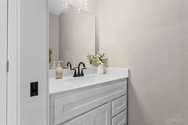 $339,900 | 204 West State Street, O'Fallon, IL 62269