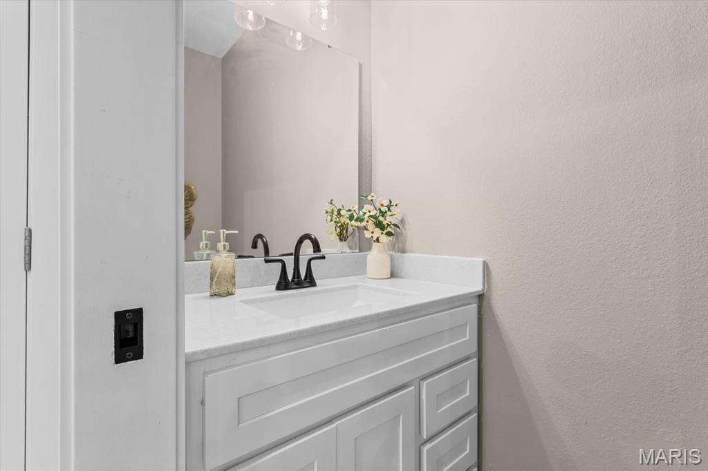 204 West State Street O'Fallon, IL 62269 - Photo 15 of 37