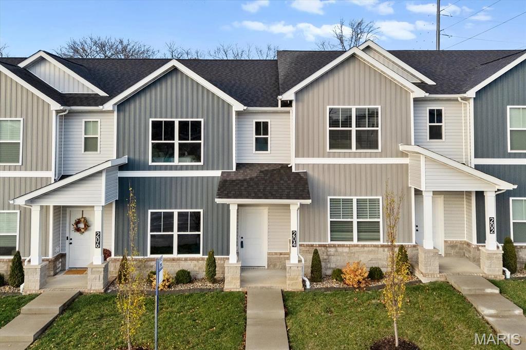 204 West State Street O'Fallon, IL 62269 - Photo 2 of 37