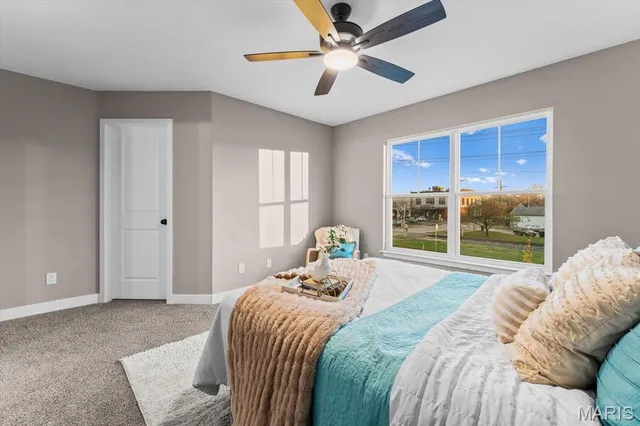 $339,900 | 204 West State Street, O'Fallon, IL 62269