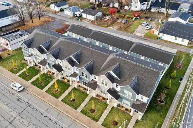 $339,900 | 204 West State Street, O'Fallon, IL 62269