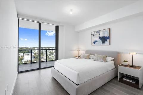 $2,995,000 | 1116 North Ocean Boulevard, Unit 1404, Pompano Beach, FL 33062
