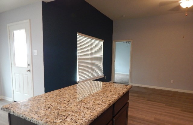 2095 Mule Ridge Drive Katy, TX 77493 - Photo 6 of 13