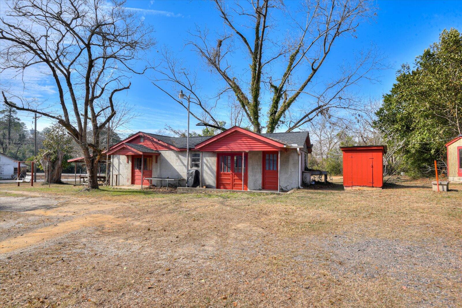 214 Howlandville Road Warrenville, SC 29851 - Photo 36 of 44 36-136-DSC_8527_28_29_30_31