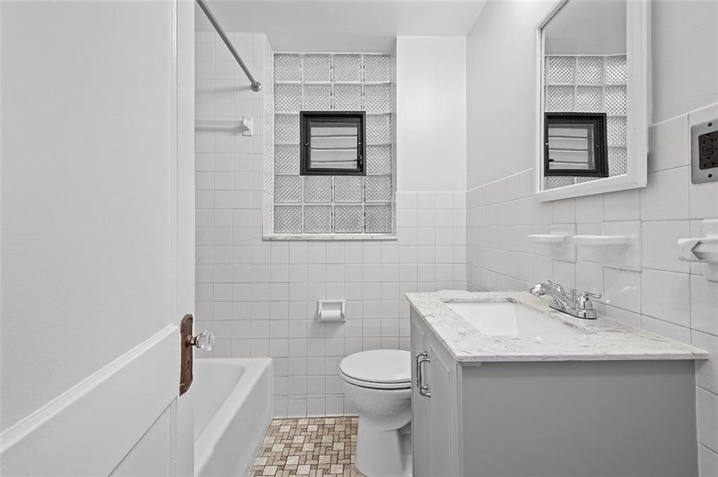 92 Ruth Street Pittsburgh, PA 15211 - Photo 22 of 24 Gallery Image 22