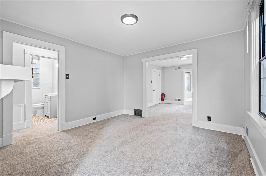 92 Ruth Street Pittsburgh, PA 15211 - Photo 8 of 24 Gallery Image 8