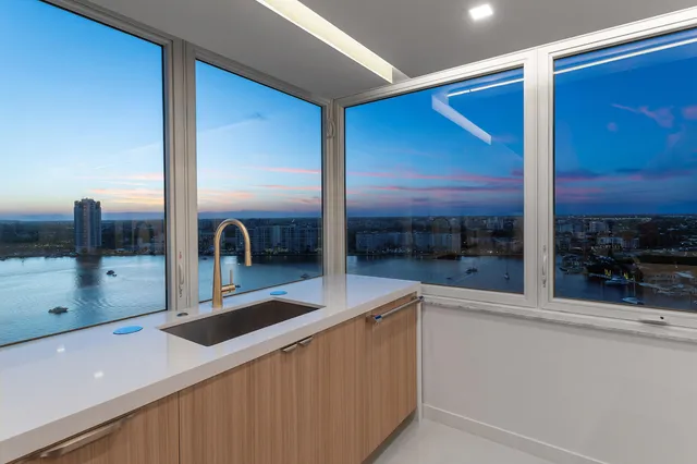 $2,495,000 | 550 South Ocean Boulevard, Unit 2207, Boca Raton, FL 33432