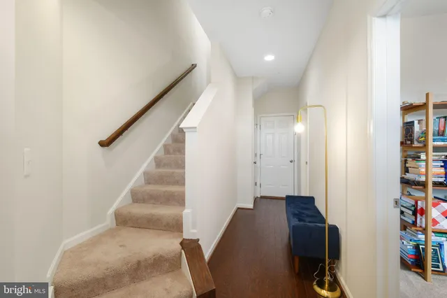 $634,900 | 15635 Trolley Lane, Silver Spring, MD 20906