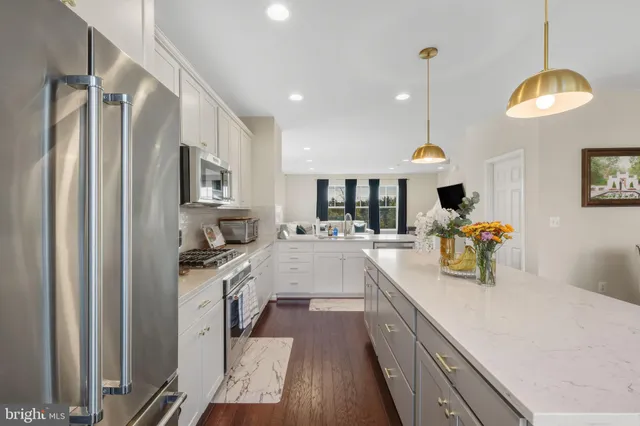 $634,900 | 15635 Trolley Lane, Silver Spring, MD 20906