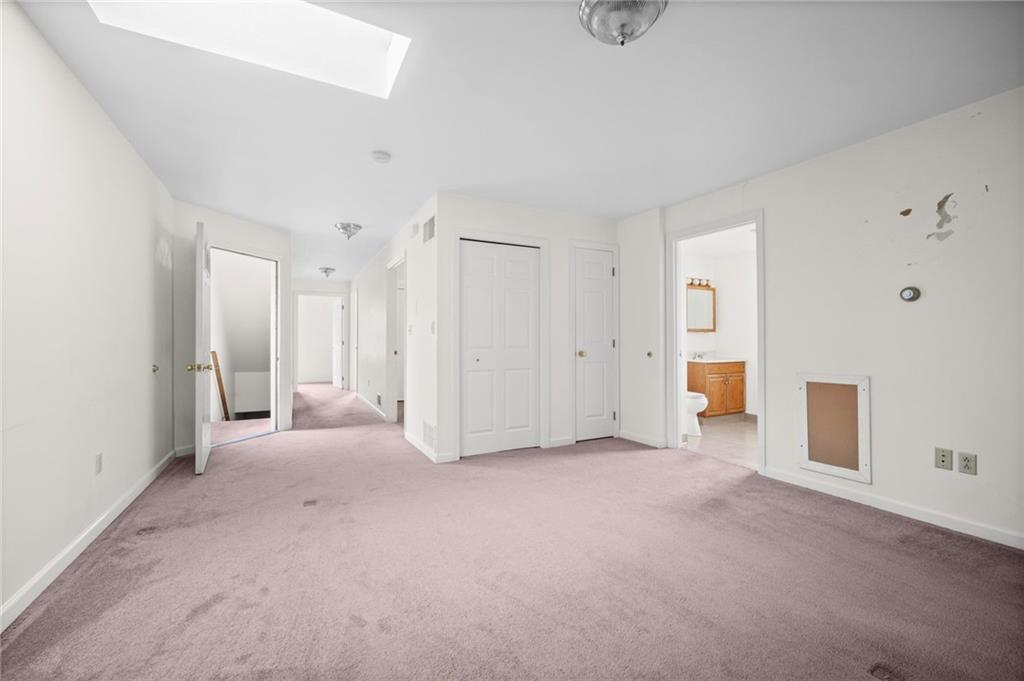 311 Catherine Street McKees Rocks, PA 15136 - Photo 23 of 41 a view of empty room with white walls