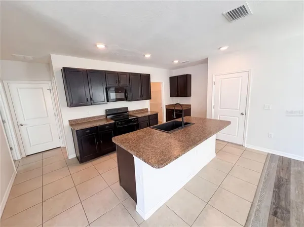 $355,000 | 10225 Mangrove Well Road, Sun City Center, FL 33573
