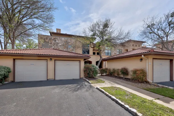 $397,000 | 300 San Gabriel Village Boulevard, Unit 410, Georgetown, TX 78626