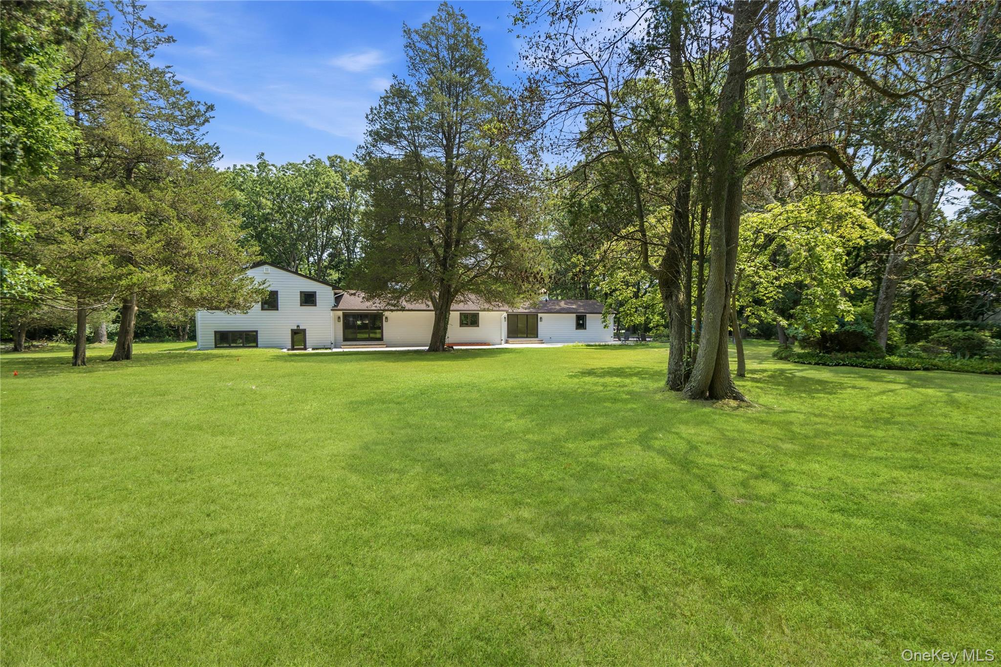 31 Saw Mill Road Cold Spring Harbor, NY 11724 - Photo 41 of 47 Gallery Image 41