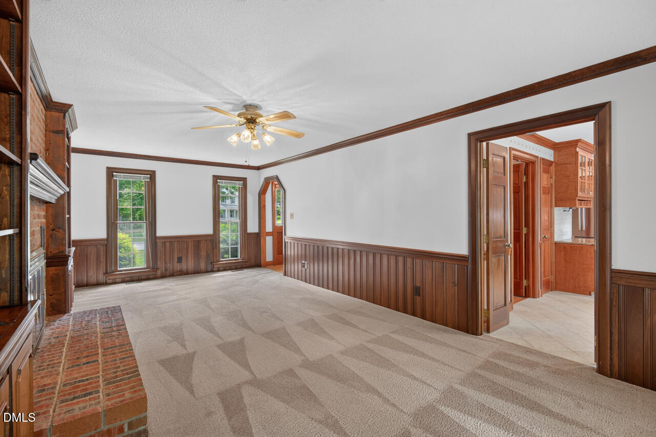 6125 Iris Drive Raleigh, NC 27612 - Photo 9 of 50 10