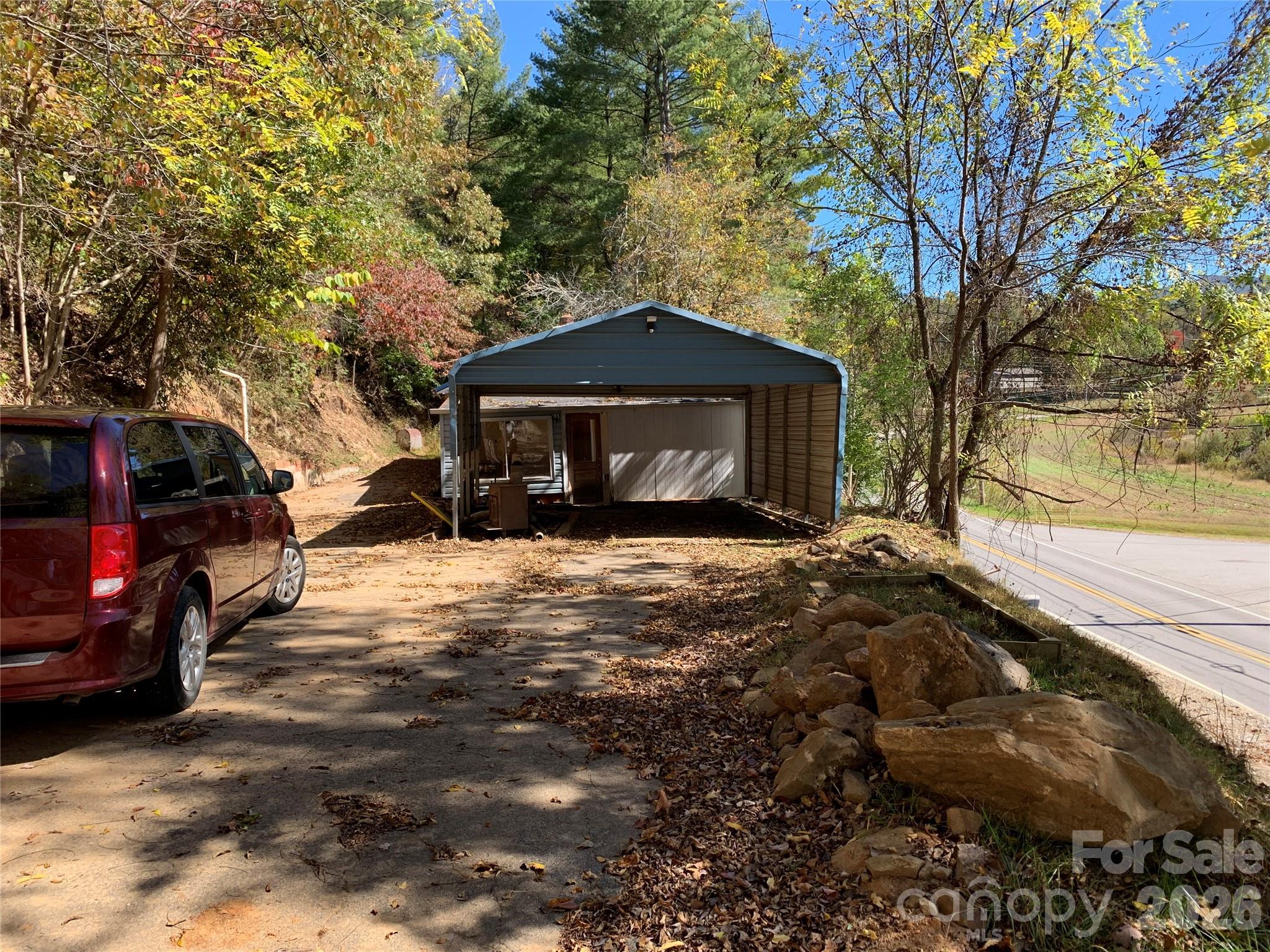 465 Bee Tree Road Swannanoa, NC 28778 - Photo 11 of 11 Gallery Image 11