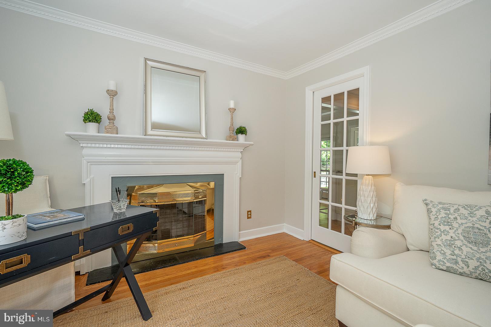 213 North Fairfield Road Devon, PA 19333 - Photo 8 of 50 Living Room