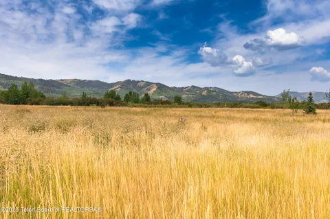 $320,000 | 3255 Old Post Lane, Victor, ID 83455