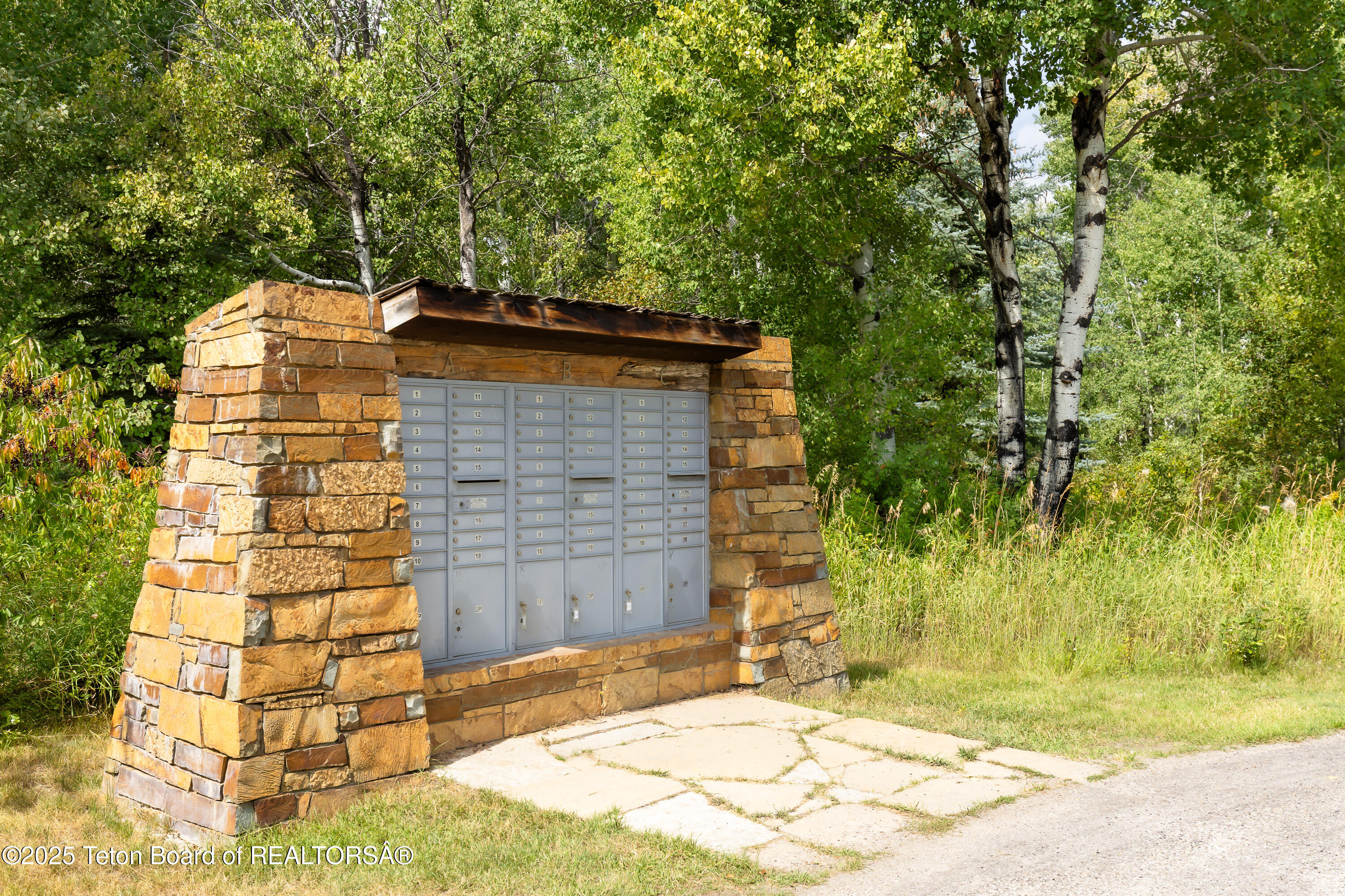 3255 Old Post Lane Victor, ID 83455 - Photo 18 of 21 image-20