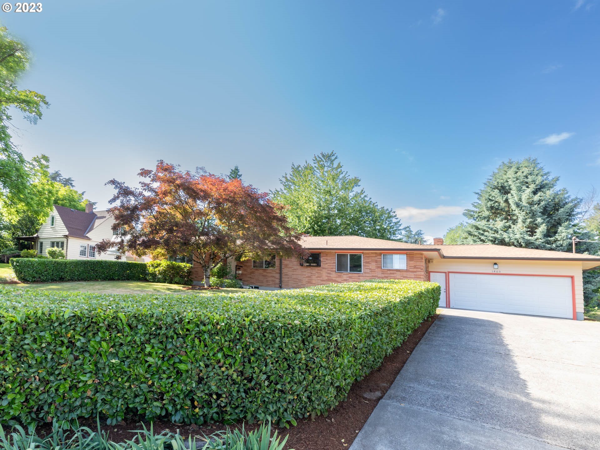 1405 West Powell Boulevard Gresham, OR 97030 - Photo 2 of 45