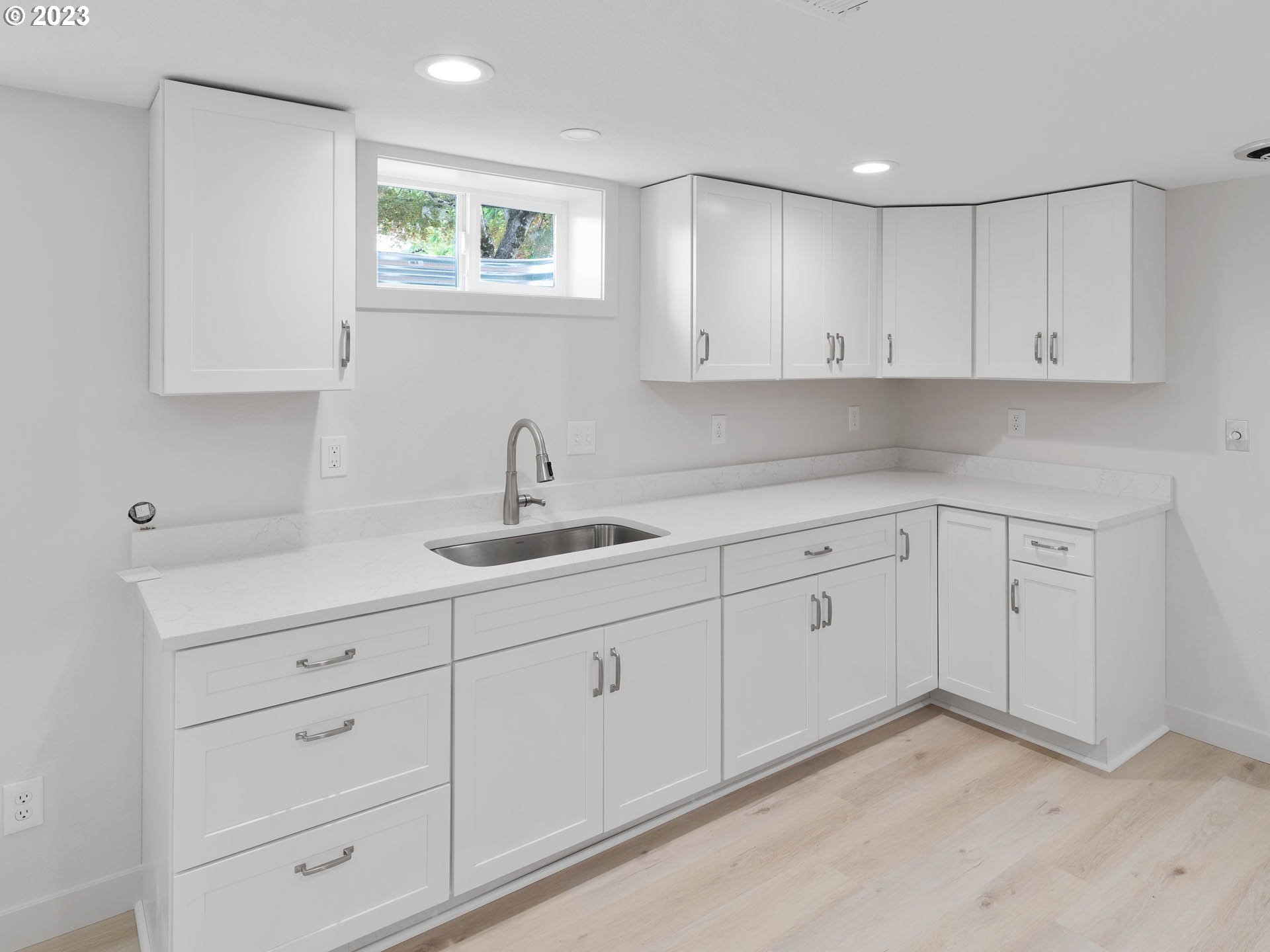 1405 West Powell Boulevard Gresham, OR 97030 - Photo 36 of 45