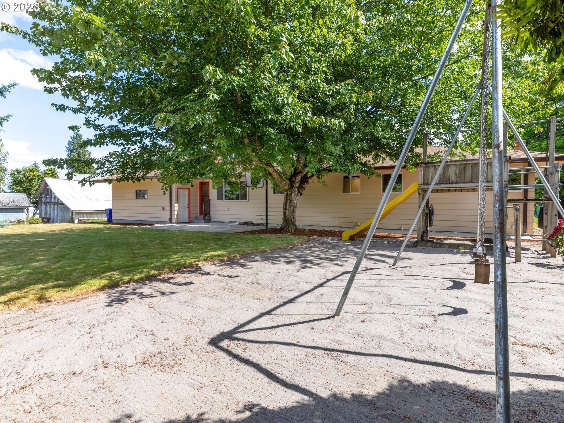 1405 West Powell Boulevard Gresham, OR 97030 - Photo 44 of 45