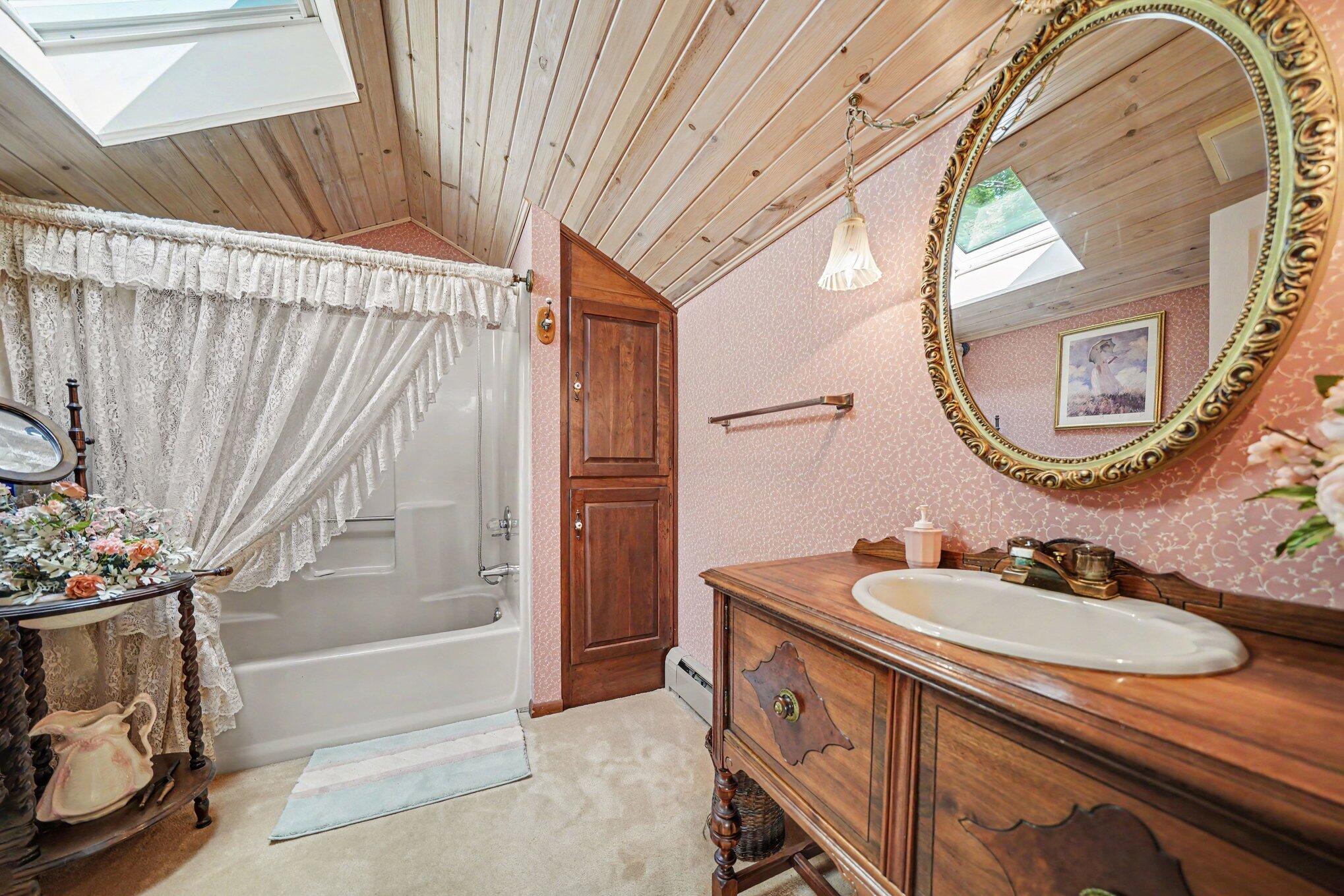 2913 Grange Road Berrien Springs, MI 49103 - Photo 19 of 36 021_file_1331