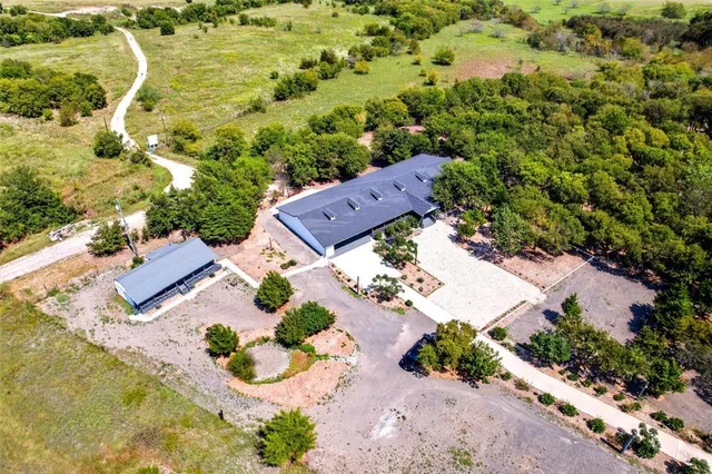 $1,150,000 | 1431 Farm To Market Road 85, Ennis, TX 75119