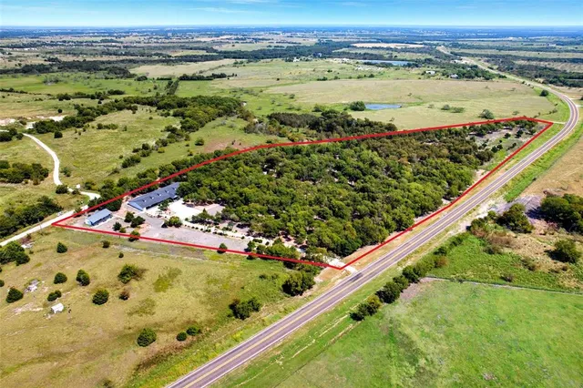 $1,150,000 | 1431 Farm To Market Road 85, Ennis, TX 75119
