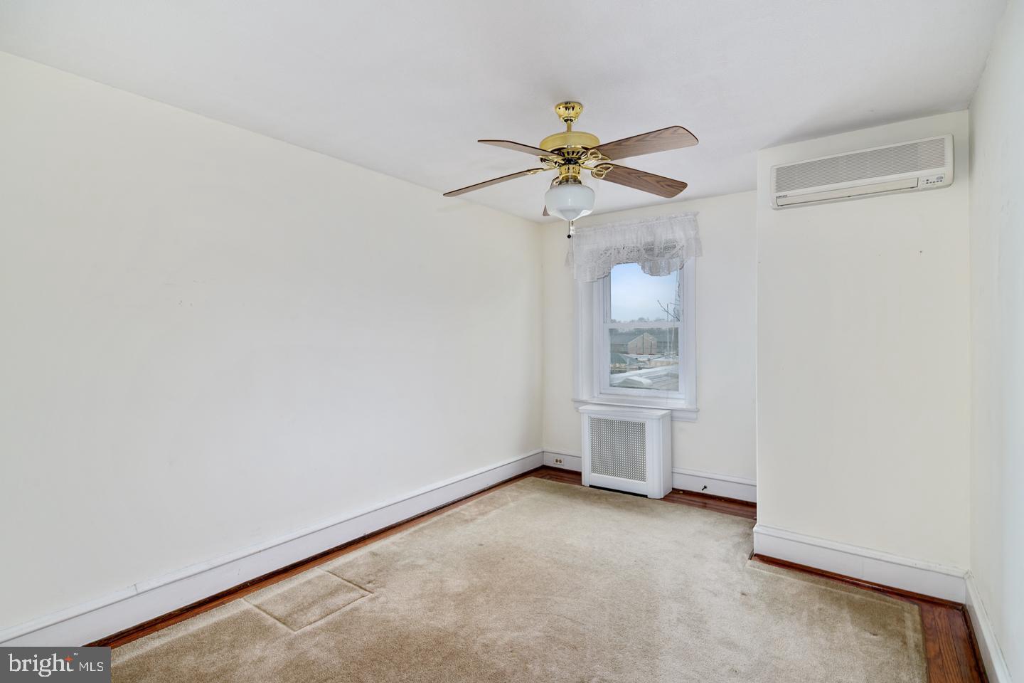 705 Ivins Road Philadelphia, PA 19128 - Photo 13 of 27 Gallery Image 13