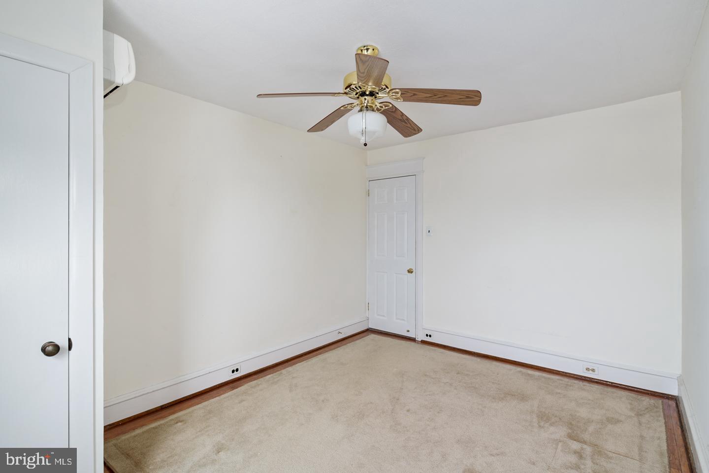 705 Ivins Road Philadelphia, PA 19128 - Photo 14 of 27 Gallery Image 14