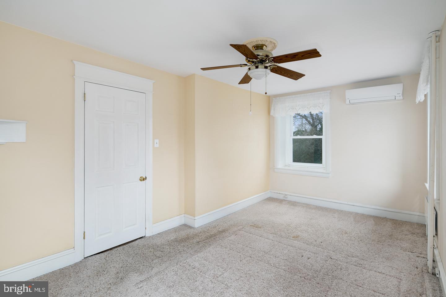 705 Ivins Road Philadelphia, PA 19128 - Photo 19 of 27 Gallery Image 19