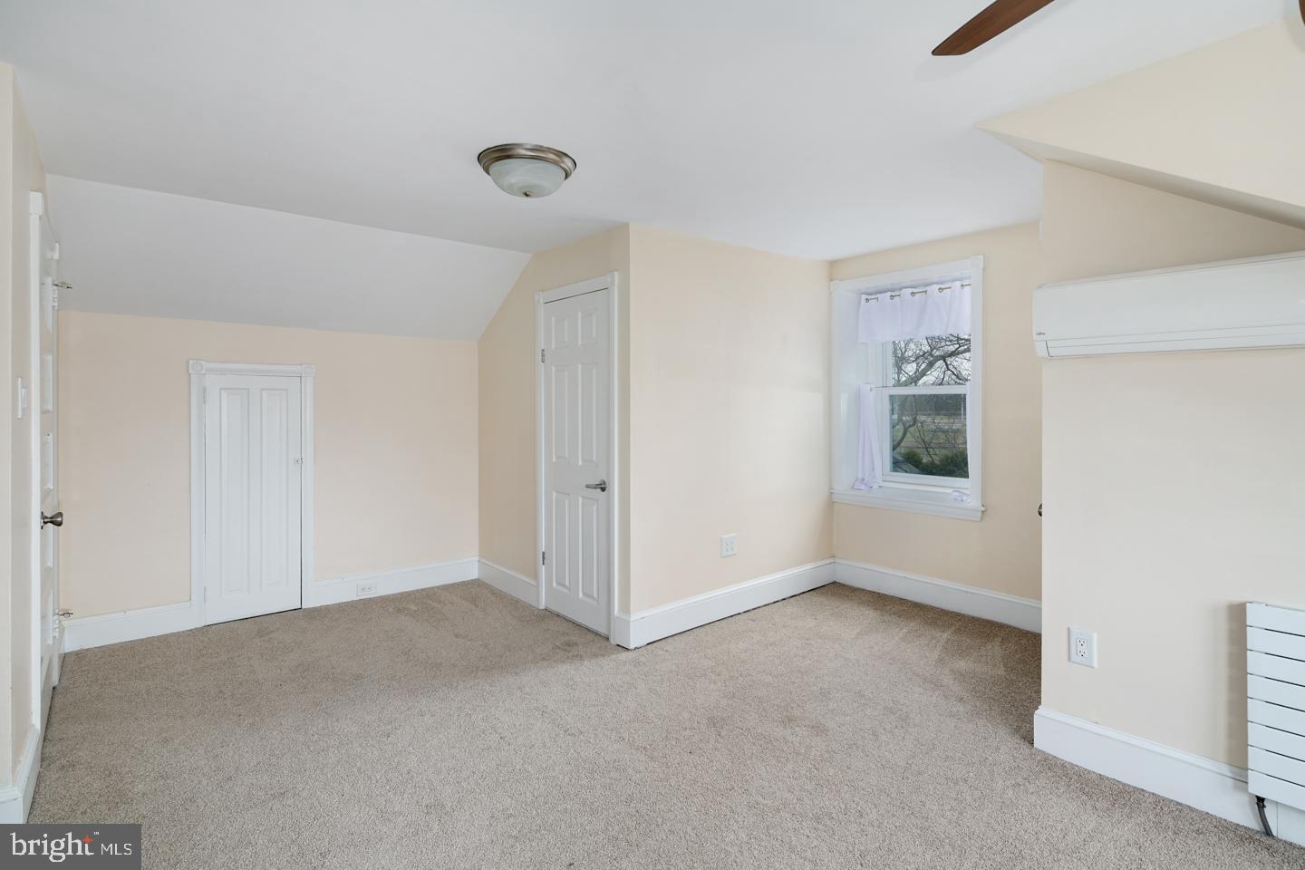 705 Ivins Road Philadelphia, PA 19128 - Photo 21 of 27 Gallery Image 21