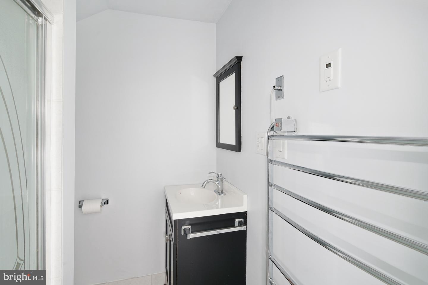 705 Ivins Road Philadelphia, PA 19128 - Photo 23 of 27 Gallery Image 23