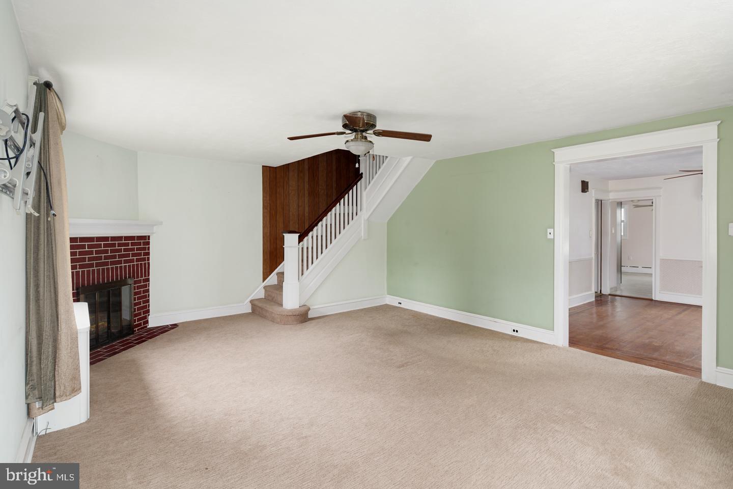 705 Ivins Road Philadelphia, PA 19128 - Photo 8 of 27 Gallery Image 8