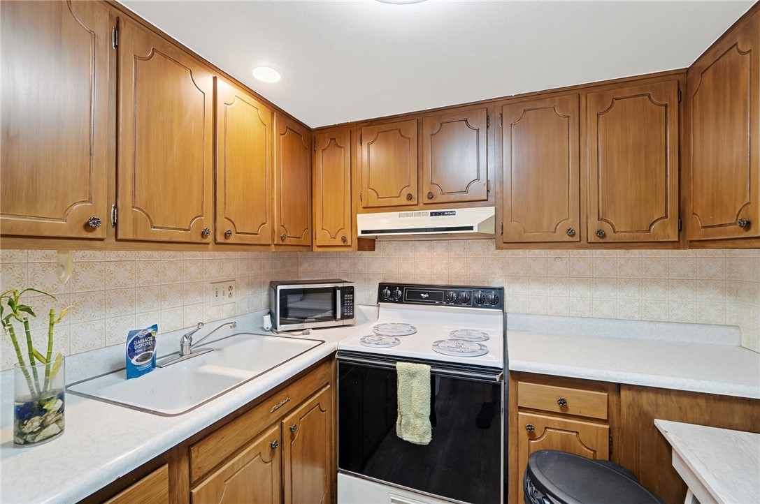 2939 Derr Road Springfield, OH 45503 - Photo 20 of 38