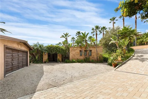 $4,695,000 | 27409 Pacific Coast Highway, Malibu, CA 90265