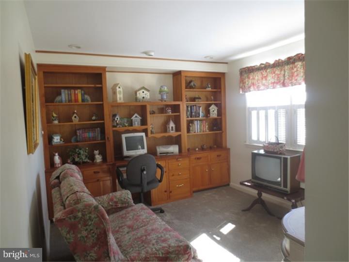 504 Crest Road Wilmington, DE 19803 - Photo 14 of 17 Bedroom 4