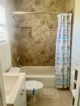 $1,850 | 6004 Avenue T, Galveston, TX 77551
