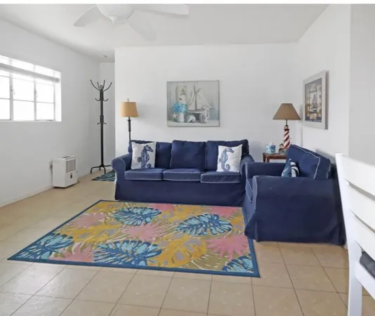 $1,850 | 6004 Avenue T, Galveston, TX 77551