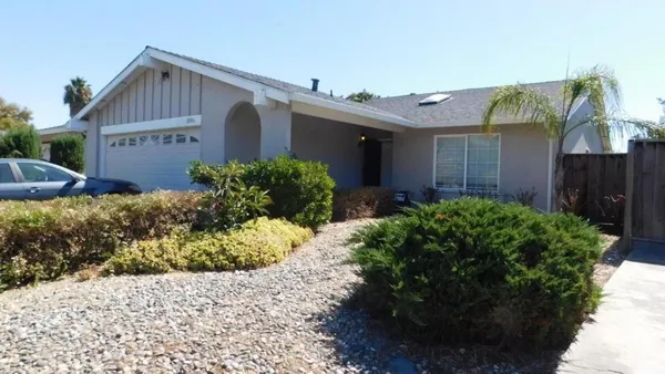 $1,090,000 | 1886 Pine Hollow Circle, San Jose, CA 95133