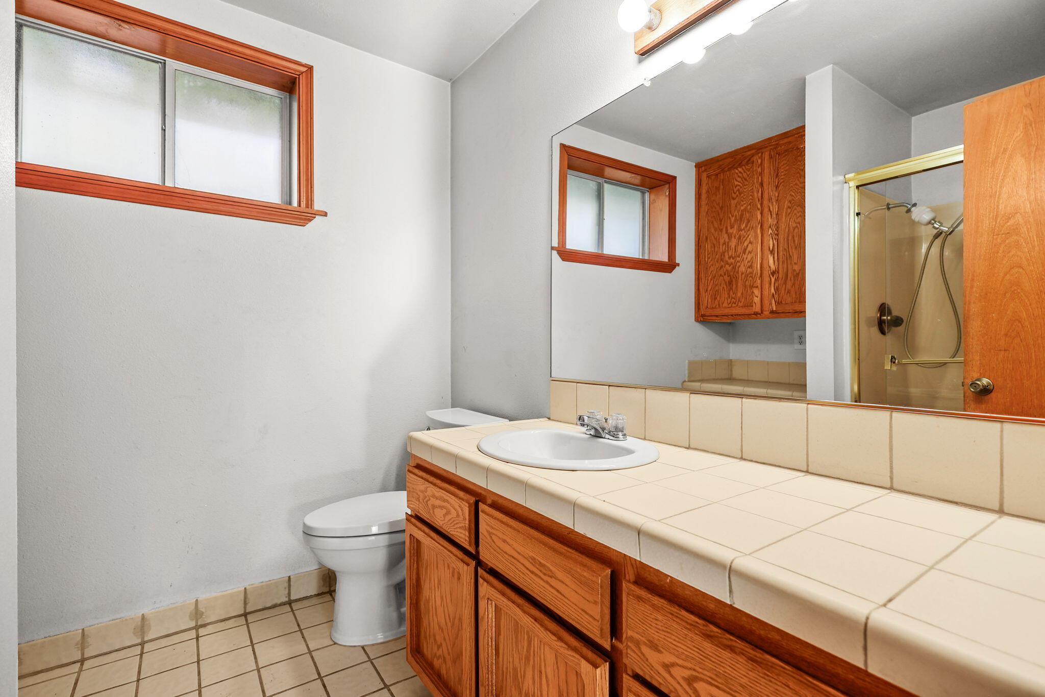 12785 Williamson Road Redding, CA 96003 - Photo 22 of 45 37-web-or-mls-_K3A7437