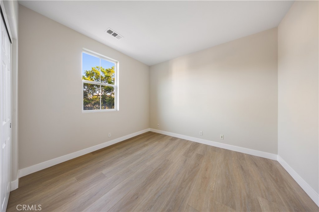 15525 Bonsai Way Tustin, CA 92782 - Photo 22 of 40 an empty room with window