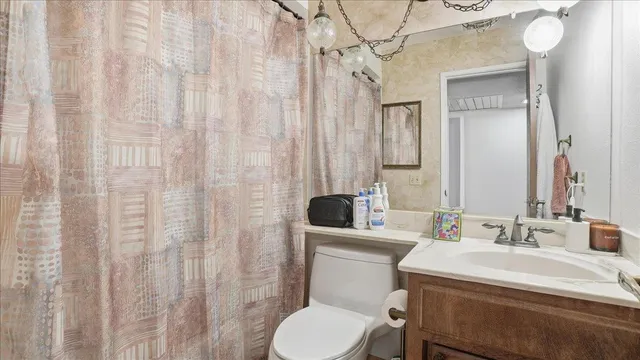 $675,000 | 5928 Bourbon Drive, Carmichael, CA 95608