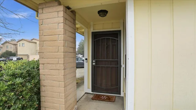 $675,000 | 5928 Bourbon Drive, Carmichael, CA 95608