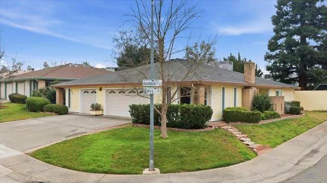 $675,000 | 5928 Bourbon Drive, Carmichael, CA 95608