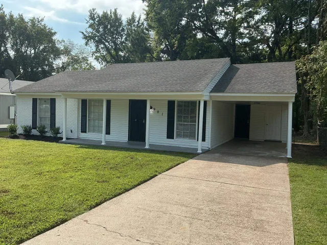 $126,000 | 901 Chesterton Drive, Memphis, TN 38127